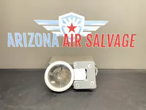 Grimes 1978 Cessna 421C Wing Tip Right Hand Light Retractable 24V